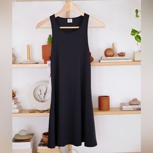 Aritzia Sunday Best Odette Dress Size Small